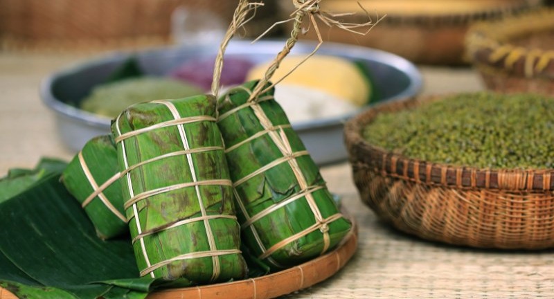 Tết Nam Bộ kể chuyện 'Nguồn gốc và ý nghĩa bánh tét'